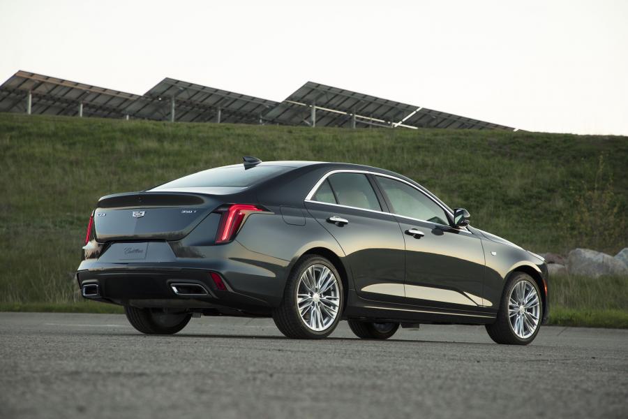  Cadillac CT4 Premium Luxury 2019 года  (фото 3 из 28)